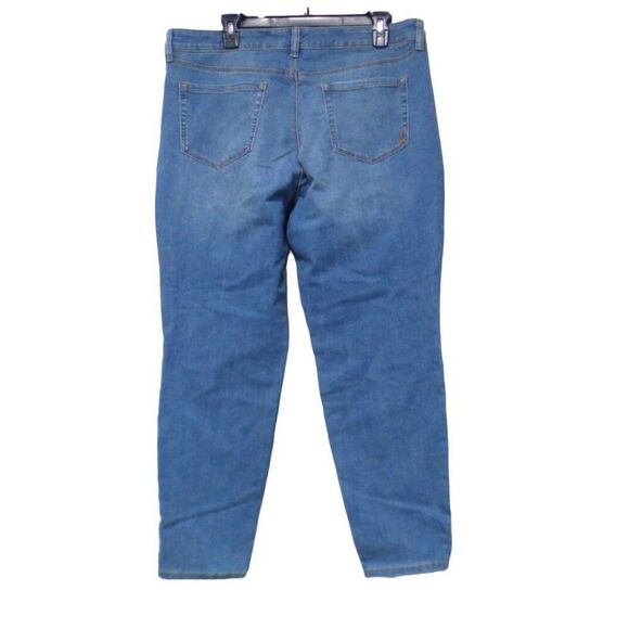 $34.00 BeBop Juniors' Printed Smocked-Waist Linen Blend Shorts, Coral/Tan - Picture 6 of 11